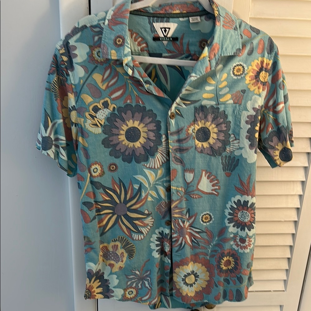 Vissla Floral Button-Up Shirt